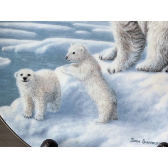 Kings Of The Hill Plate 1 of Treasures of The Arctic Series Bradford Exchange - Picture 3 of 6